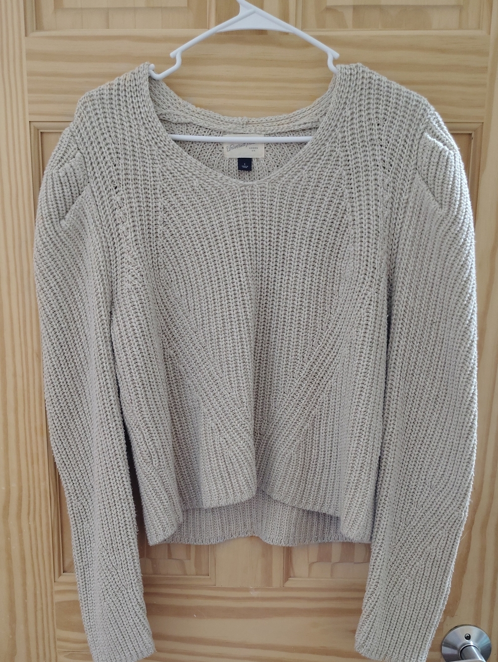 🧣Universal Thread Cream Ribbed Knit Crewneck Sweater